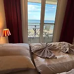 Oceanview דירה *