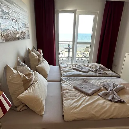 Oceanview Apartment *